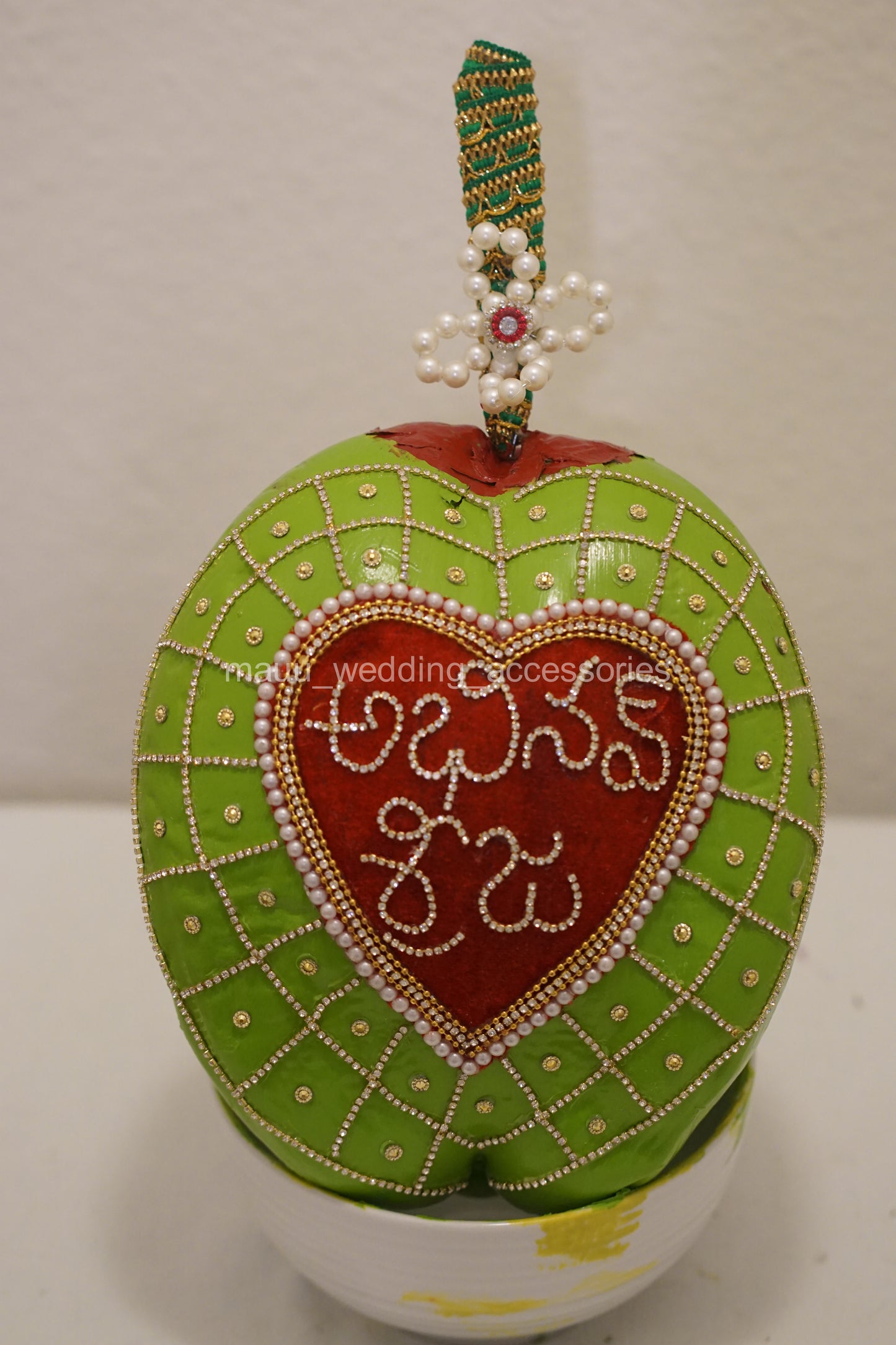 Fresh Kobbari Bondam - Crisscross -Heart with Names