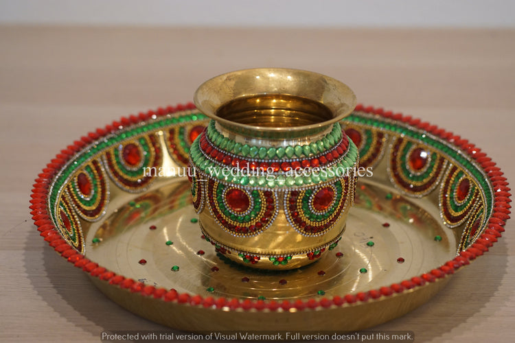 Kanyadanam Set – Chembu & Tambalam – U Design – Red & Light Green