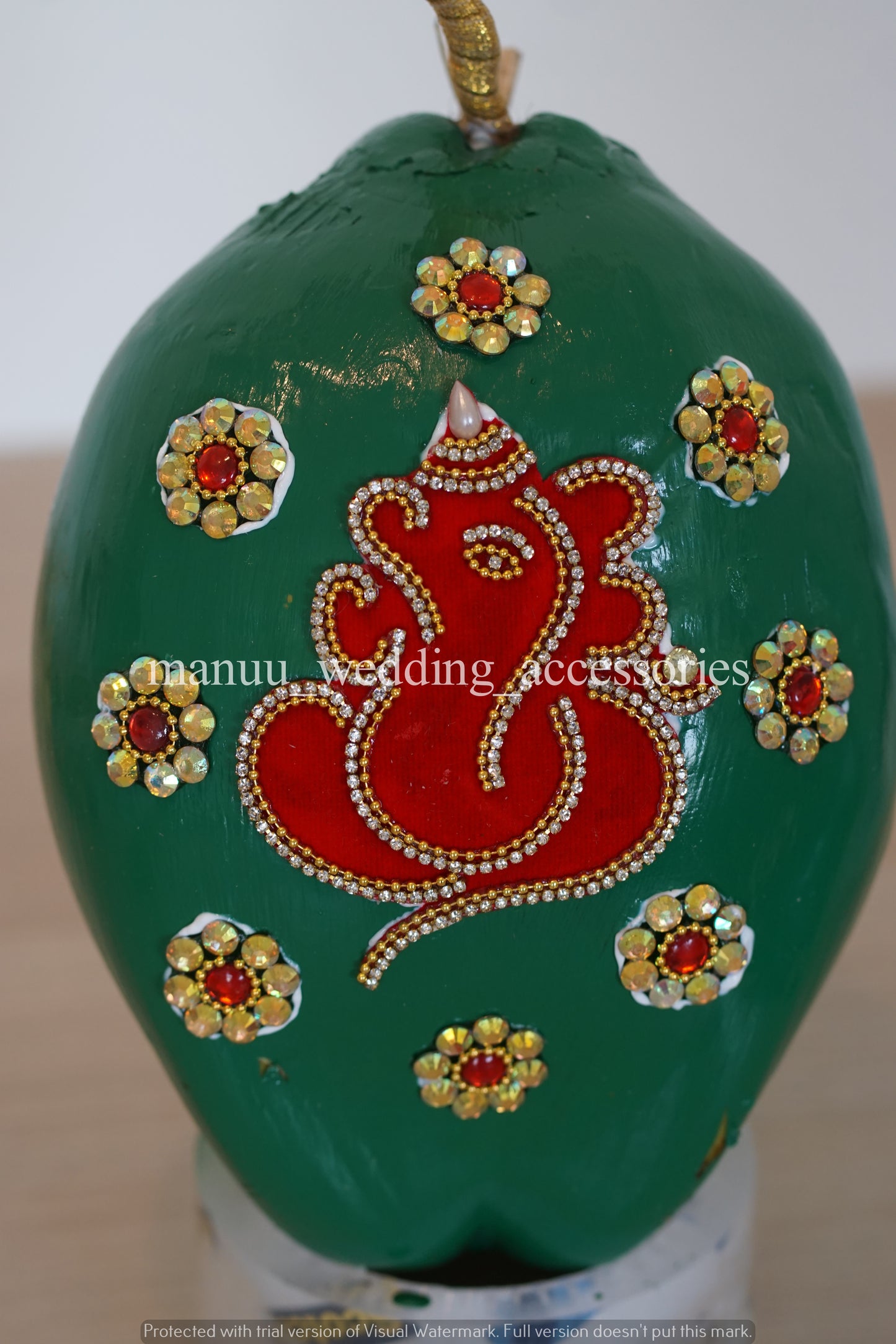 Fresh Kobbari Bondam - Ganesh