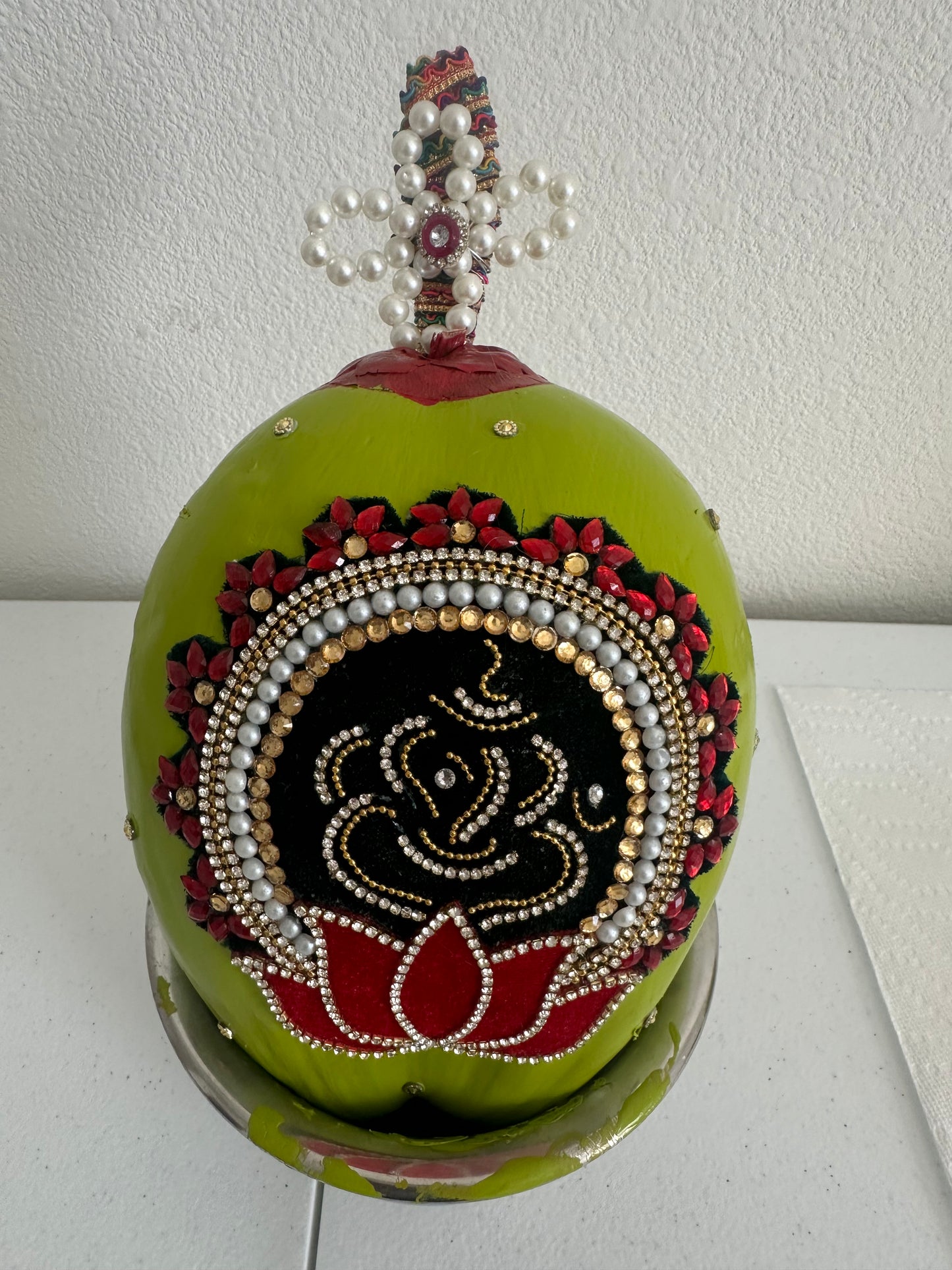 Fresh Kobbari Bondam - Lotus with Ganesh