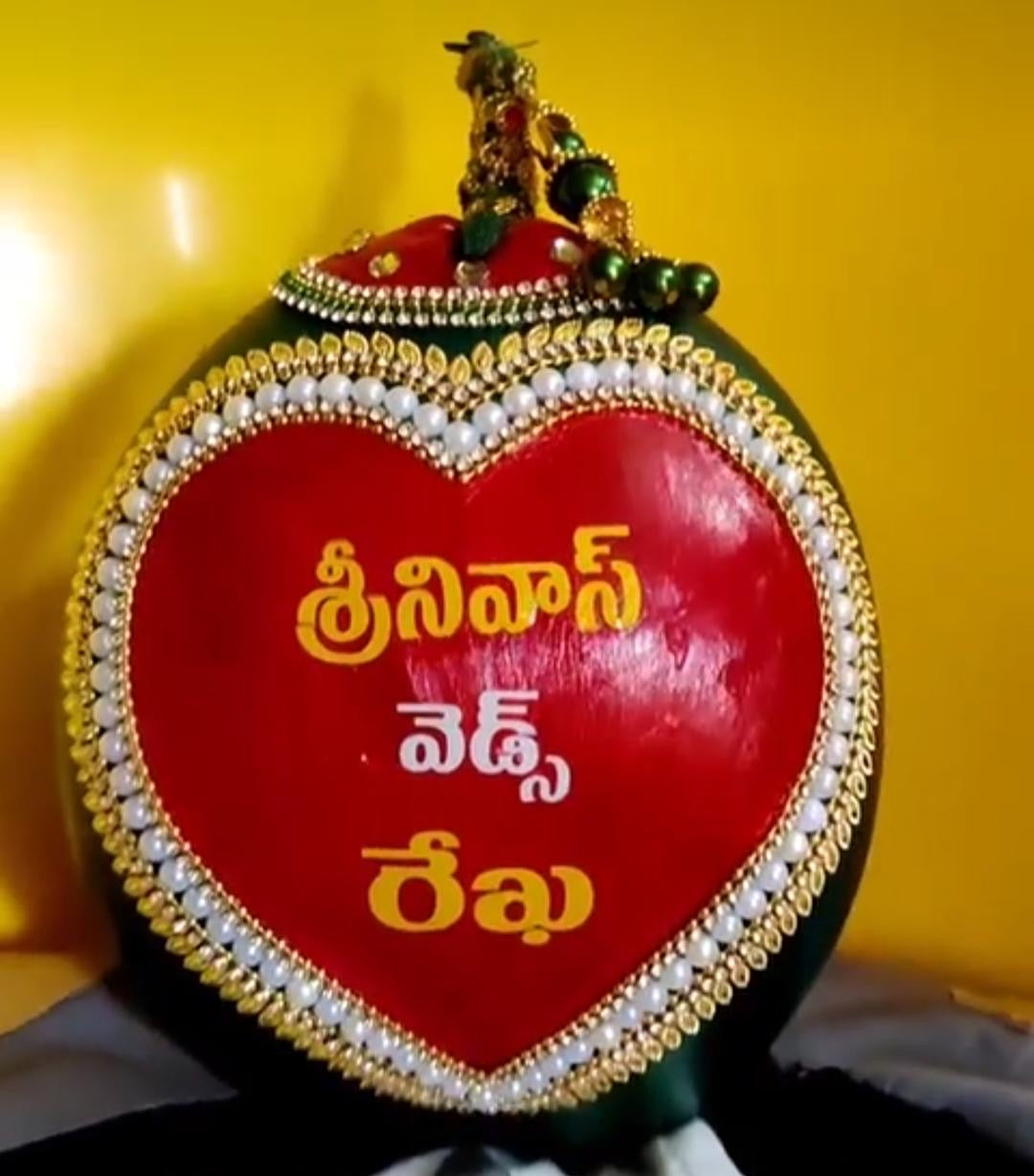 Fresh Kobbari Bondam - Heart Shape with Bride and Groom Printed Names