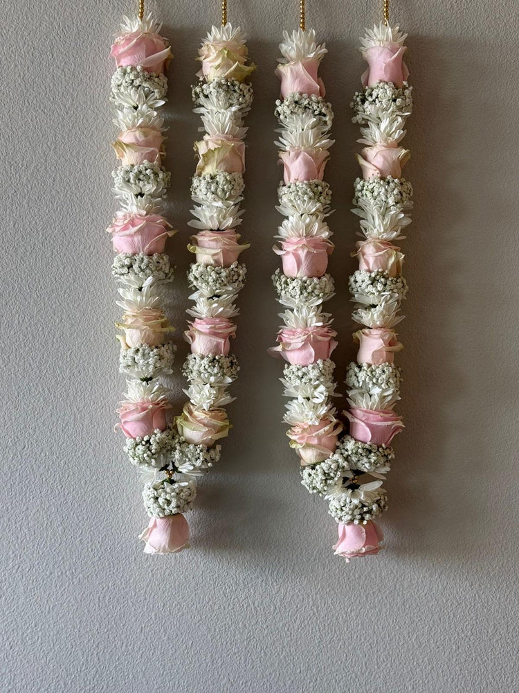 Pink Roses + White Mums + Baby’s Breath Garland – Houston