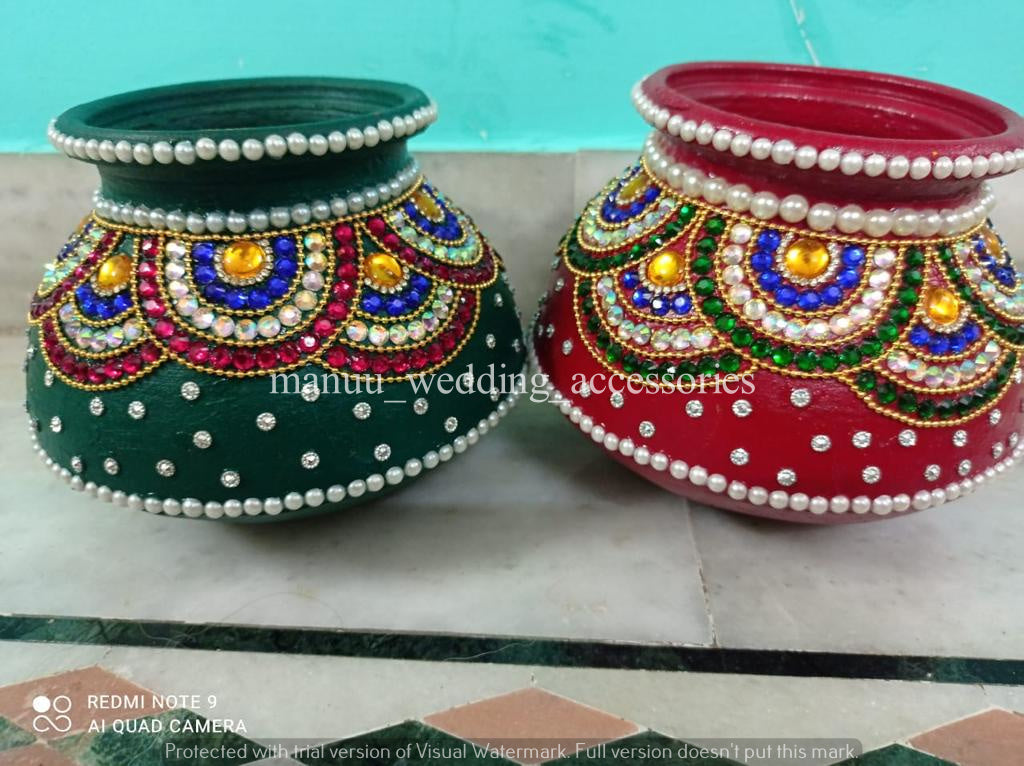Garika Muntha - Decorated clay pot - Maroon and Green - ONLY ONE