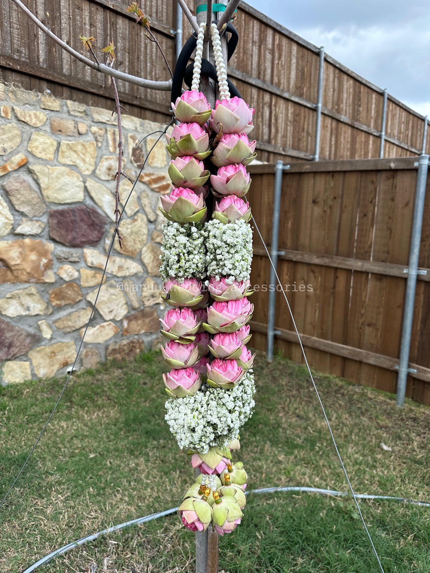 Fresh Flower Garlands – Pink Lotus & Baby's Breath - Customization Available