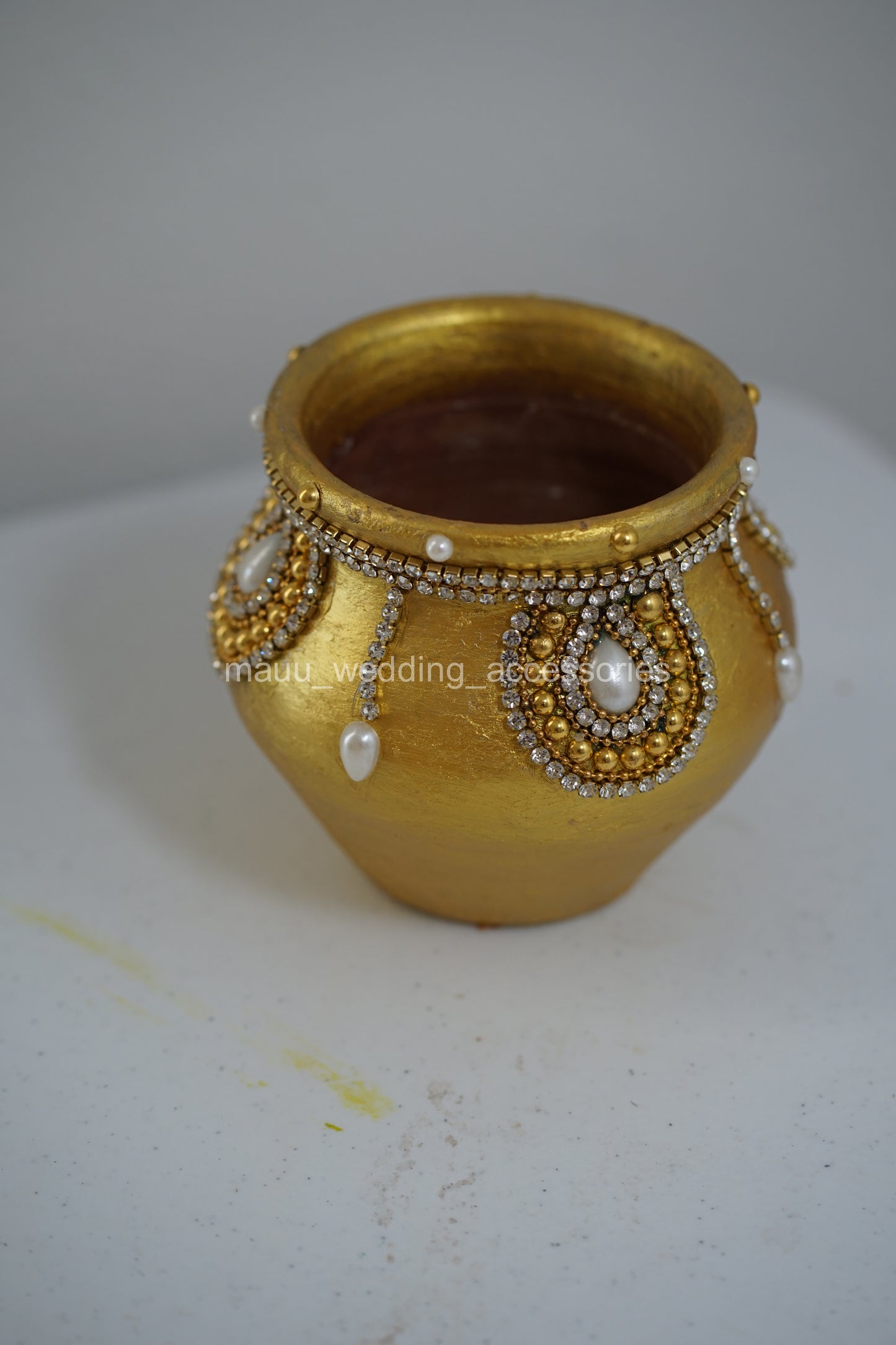 Polu Muntha - Decorated clay pot - Only one