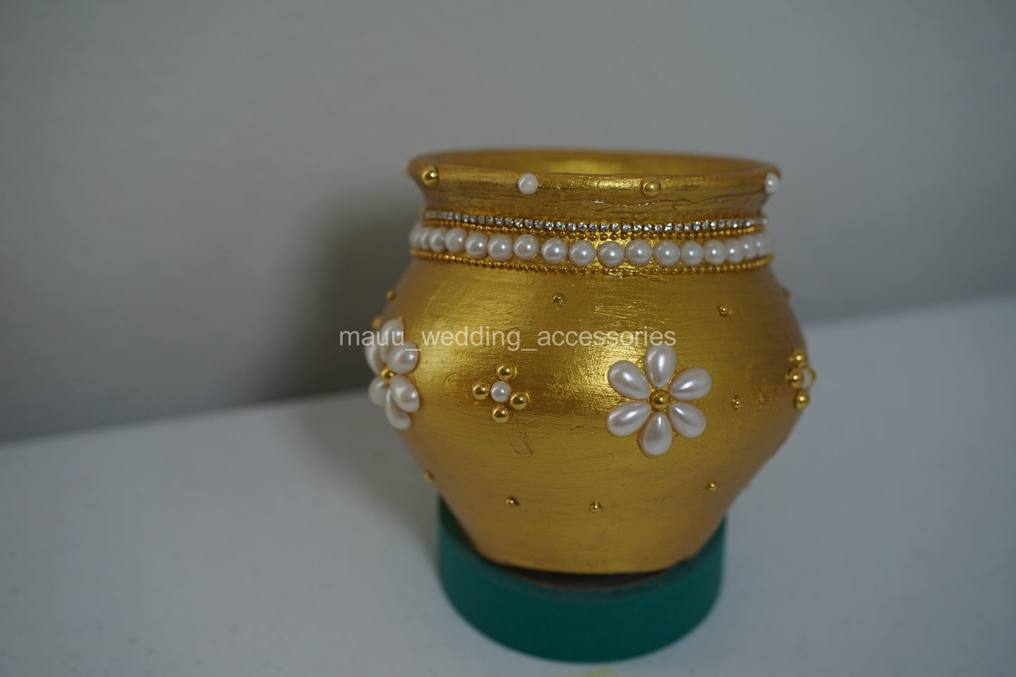 Polu Muntha - Decorated clay pot - Only one
