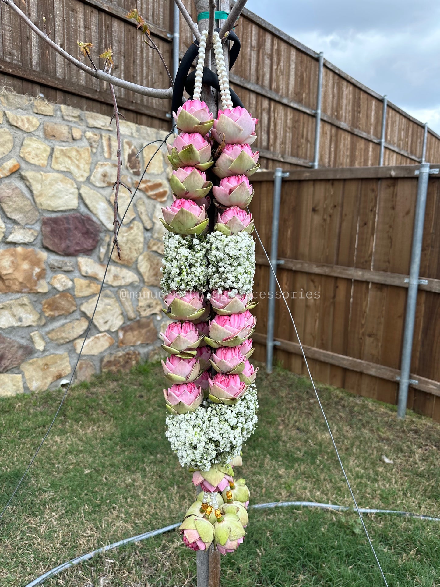 Fresh Flower Garlands – Pink Lotus & Baby's Breath - Customization Available