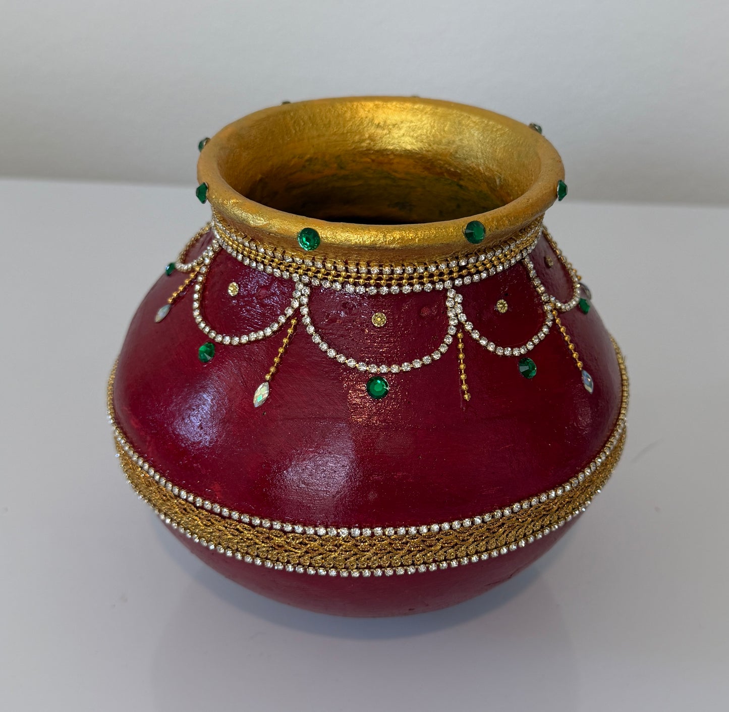 Ariveni Pot or Kunda - One ONLY