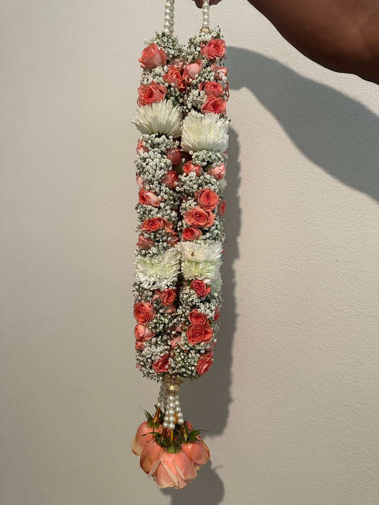 Roses, Carnations & Baby’s Breath Garland – Design 2 – Houston | MWA-G083
