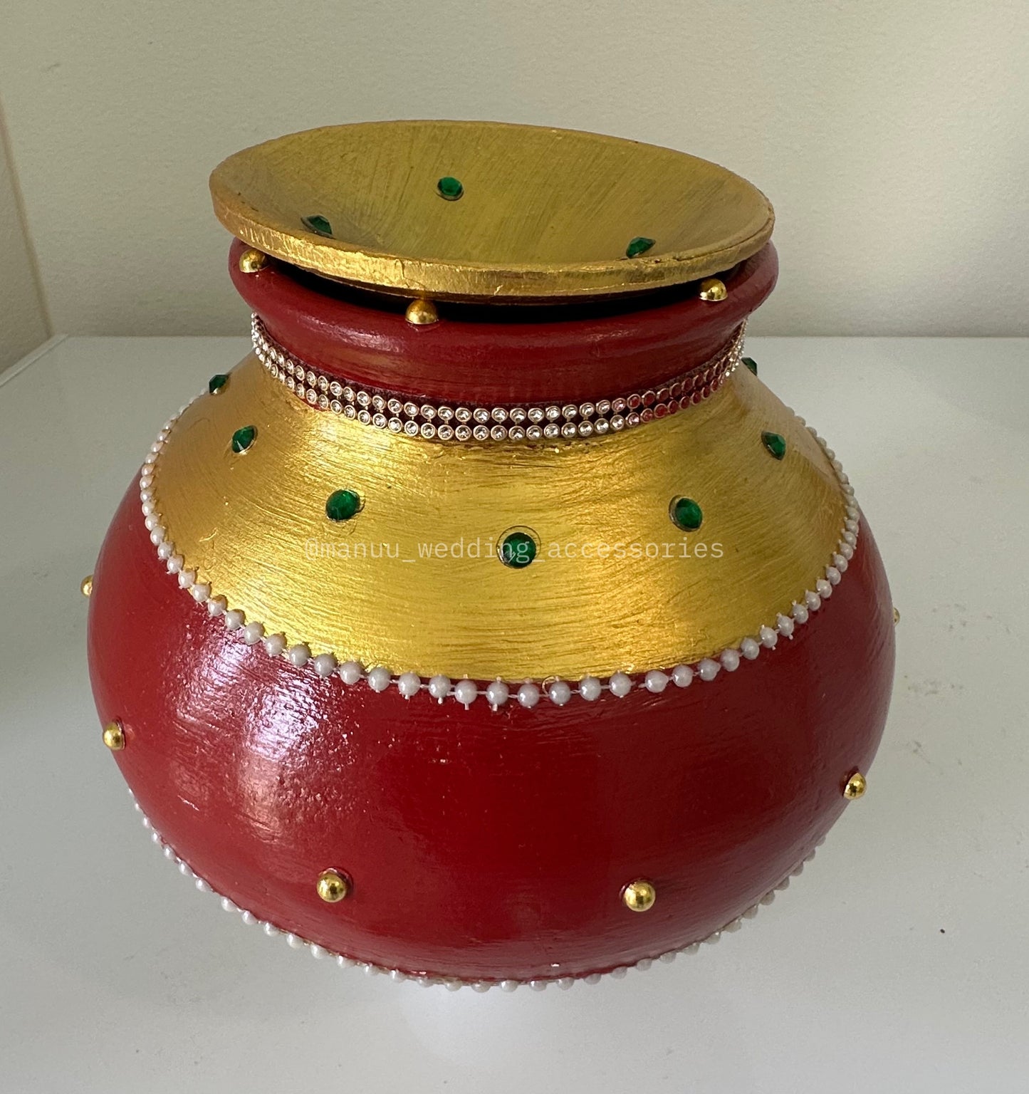 Ariveni Pot or Kunda