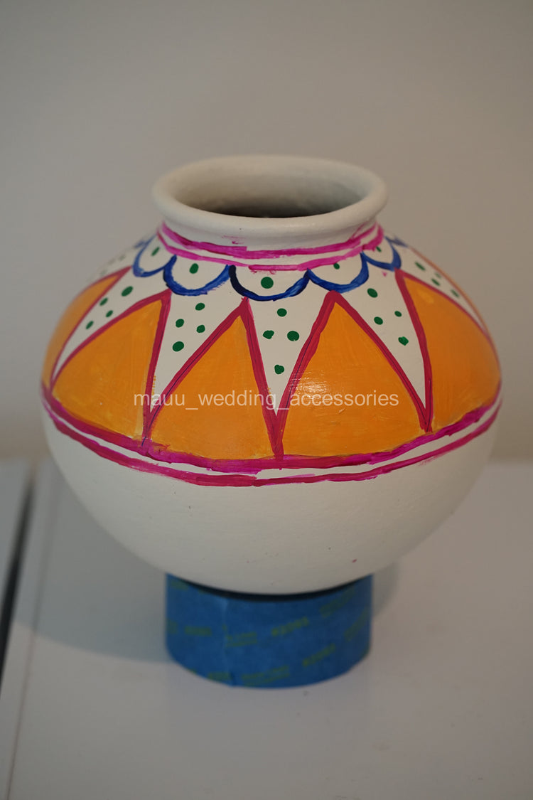 Vintage Ariveni Kunda - Decorated Clay Pot