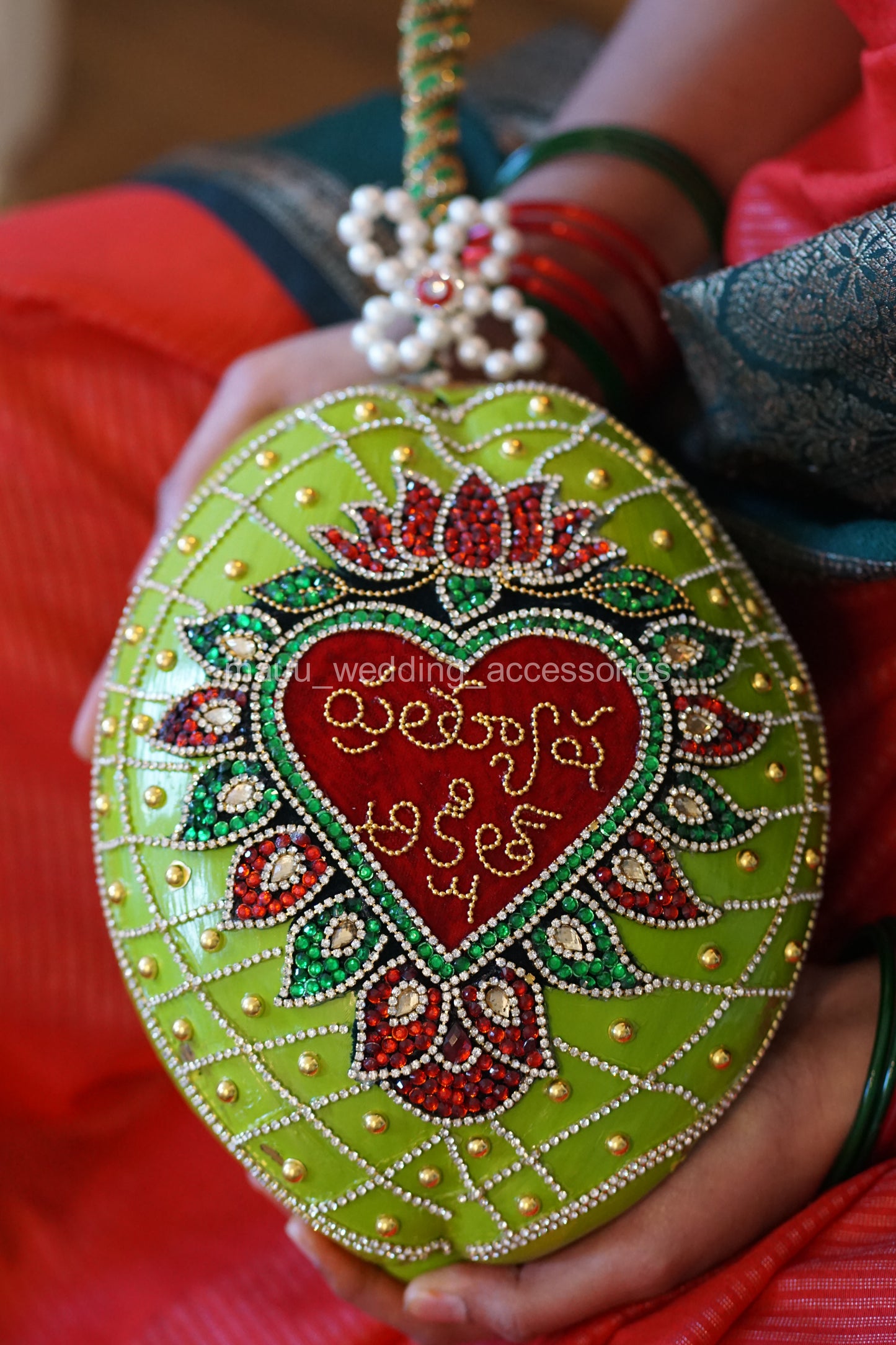 Fresh Kobbari Bondam - Heart & Lotus & Names with Crisscross