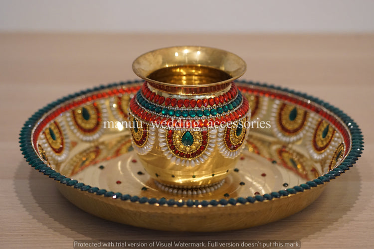Kanyadanam Set – Chembu & Tambalam – Red & Bottle Green