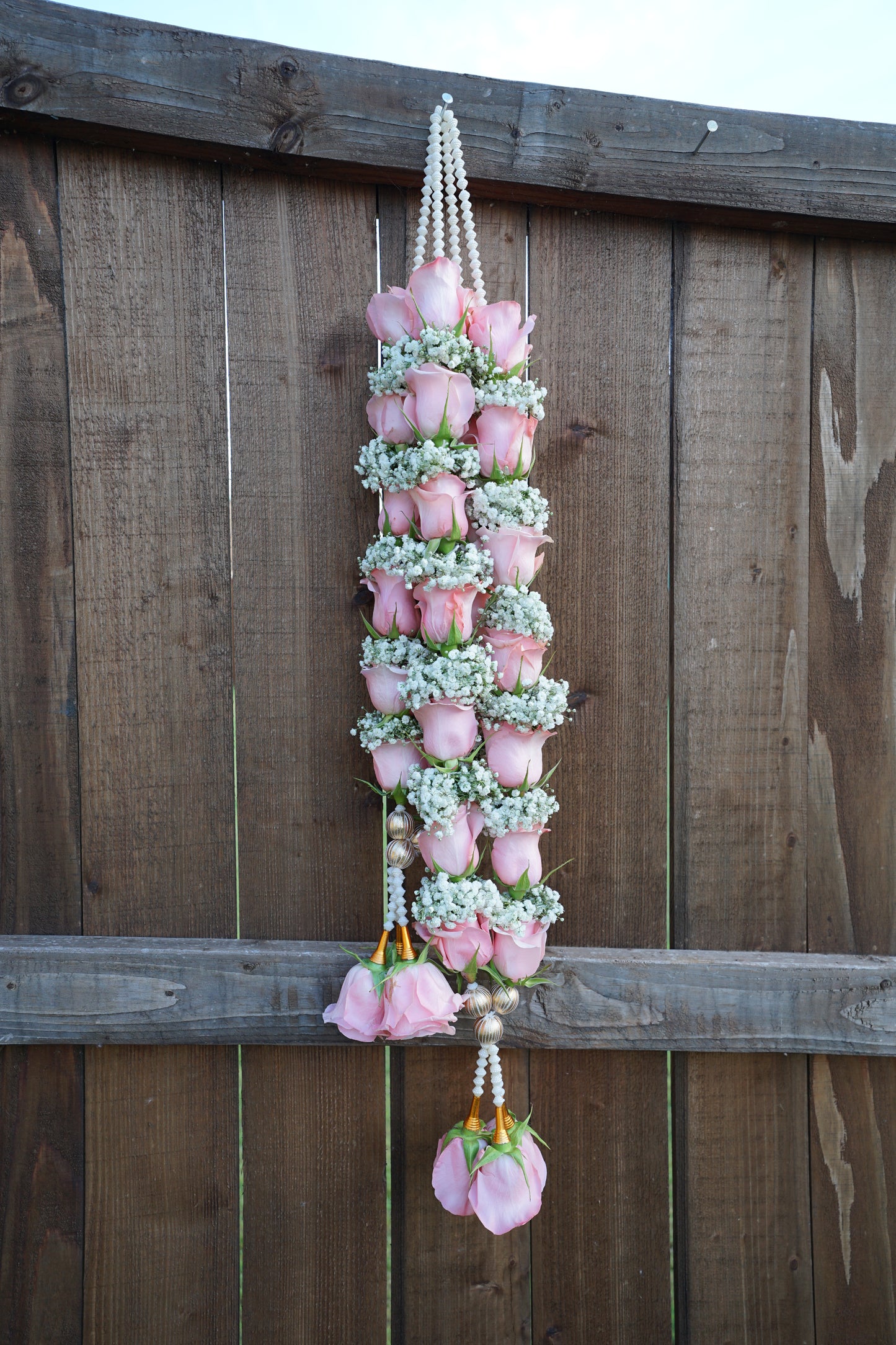 Fresh Flower Garlands –  Light Pink Roses & Babys Breaths - Customization Available
