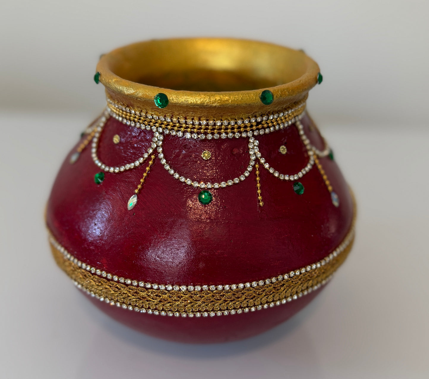 Ariveni Pot or Kunda - One ONLY