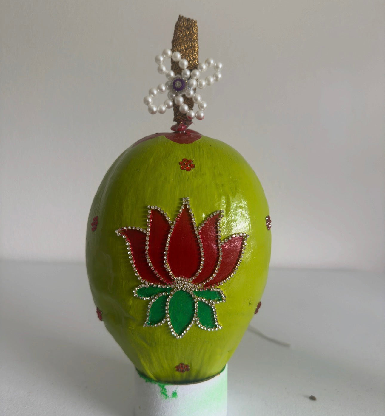 Fresh Kobbari Bondam - Lotus