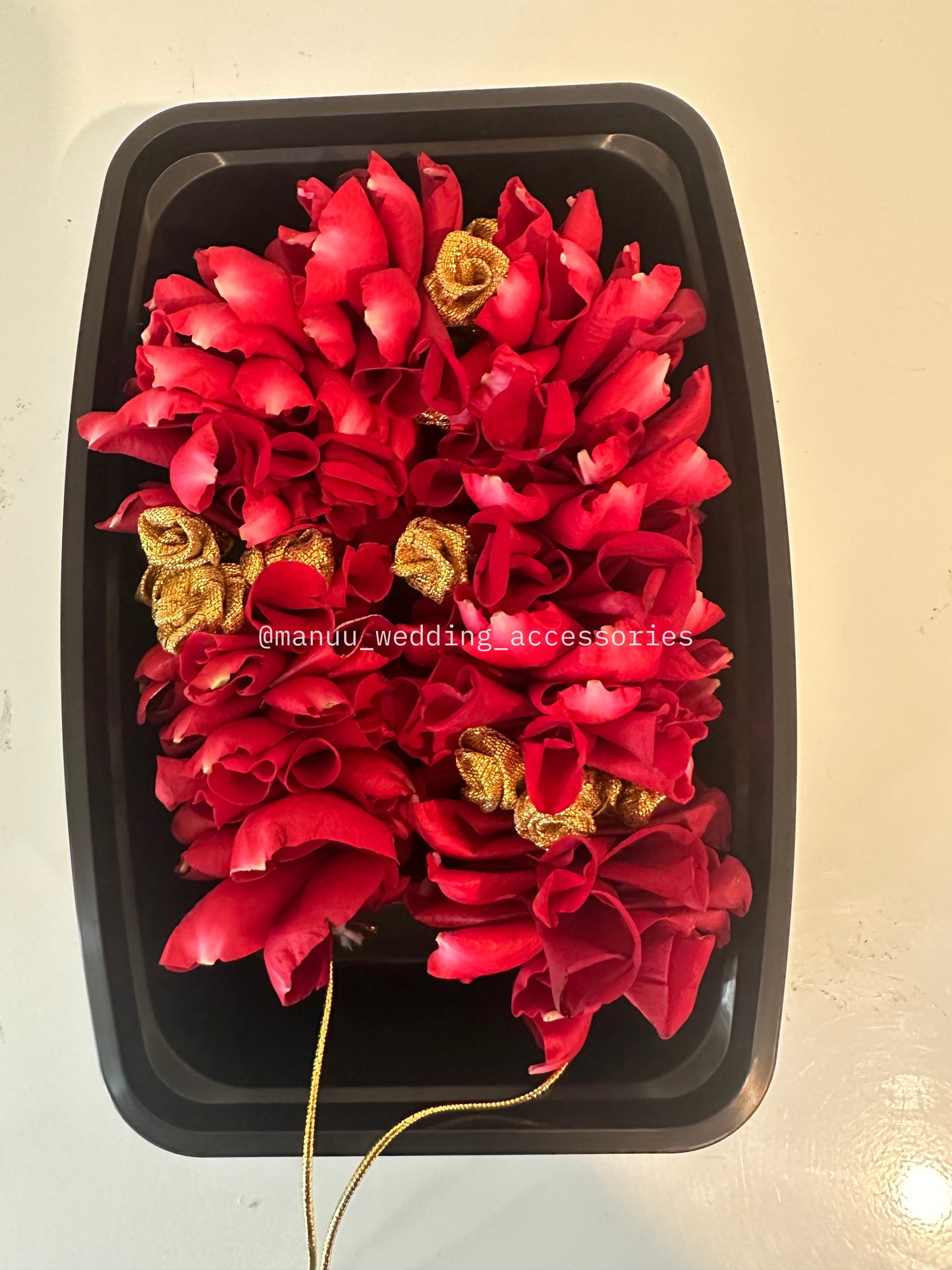 Rose Petal Veni -Fresh - One Only