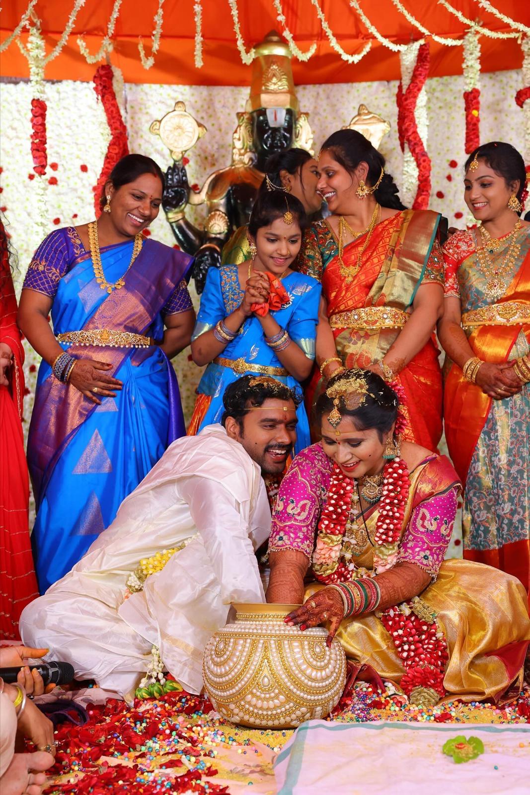 Real Brides Gallery – Manu Wedding Accessories