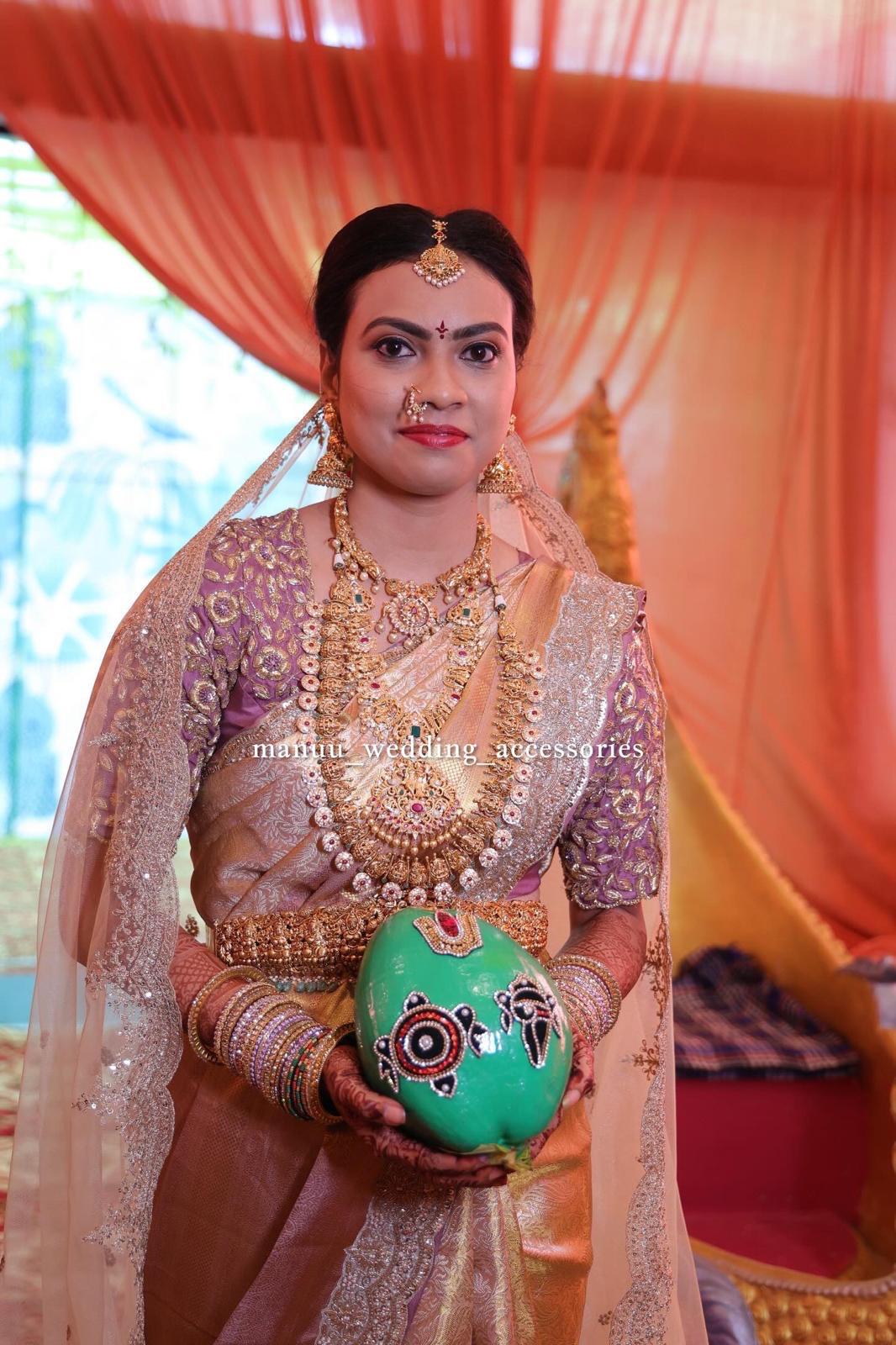 Real Brides Gallery – Manu Wedding Accessories