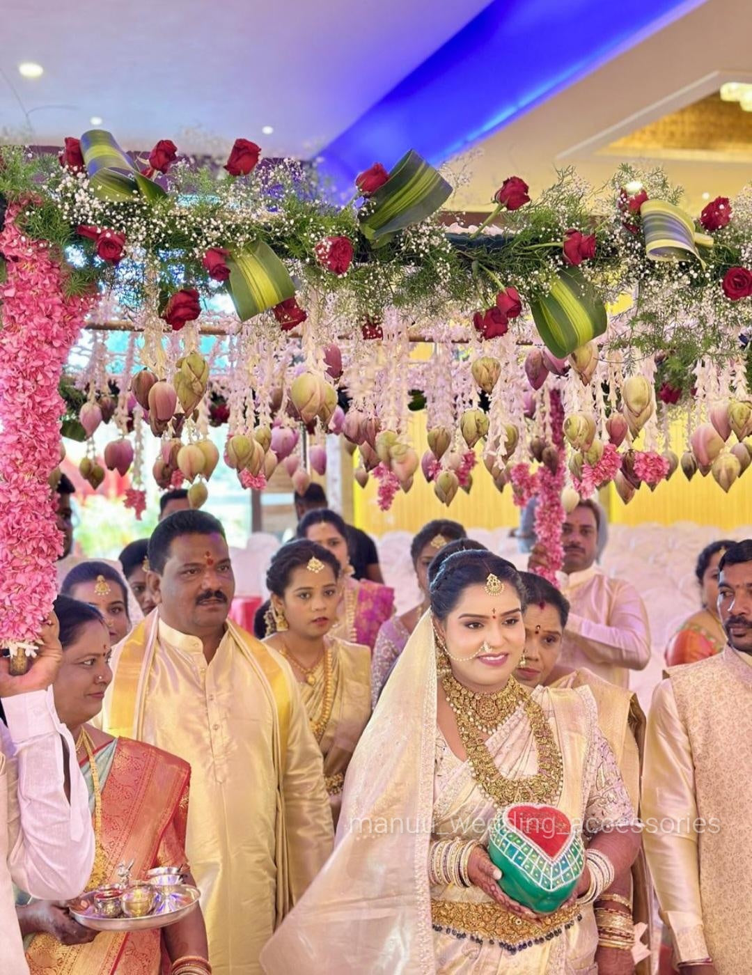 Real Brides Gallery – Manu Wedding Accessories