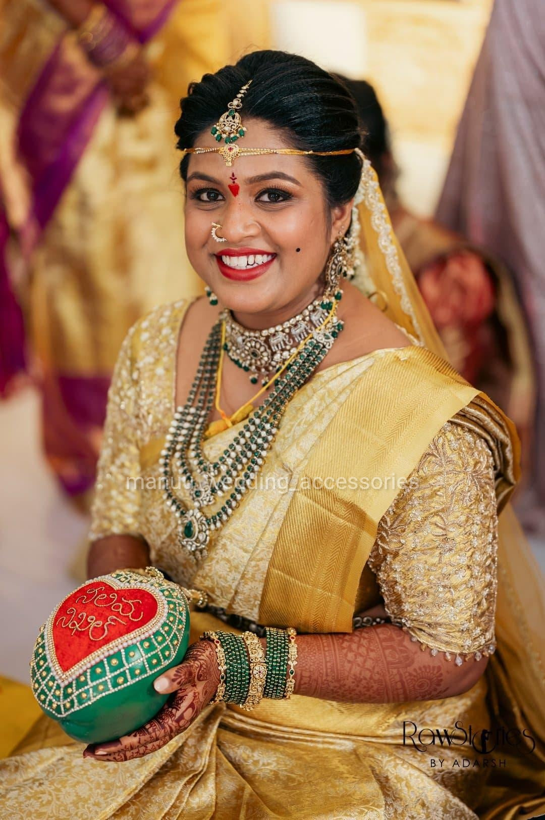 Real Brides Gallery – Manu Wedding Accessories