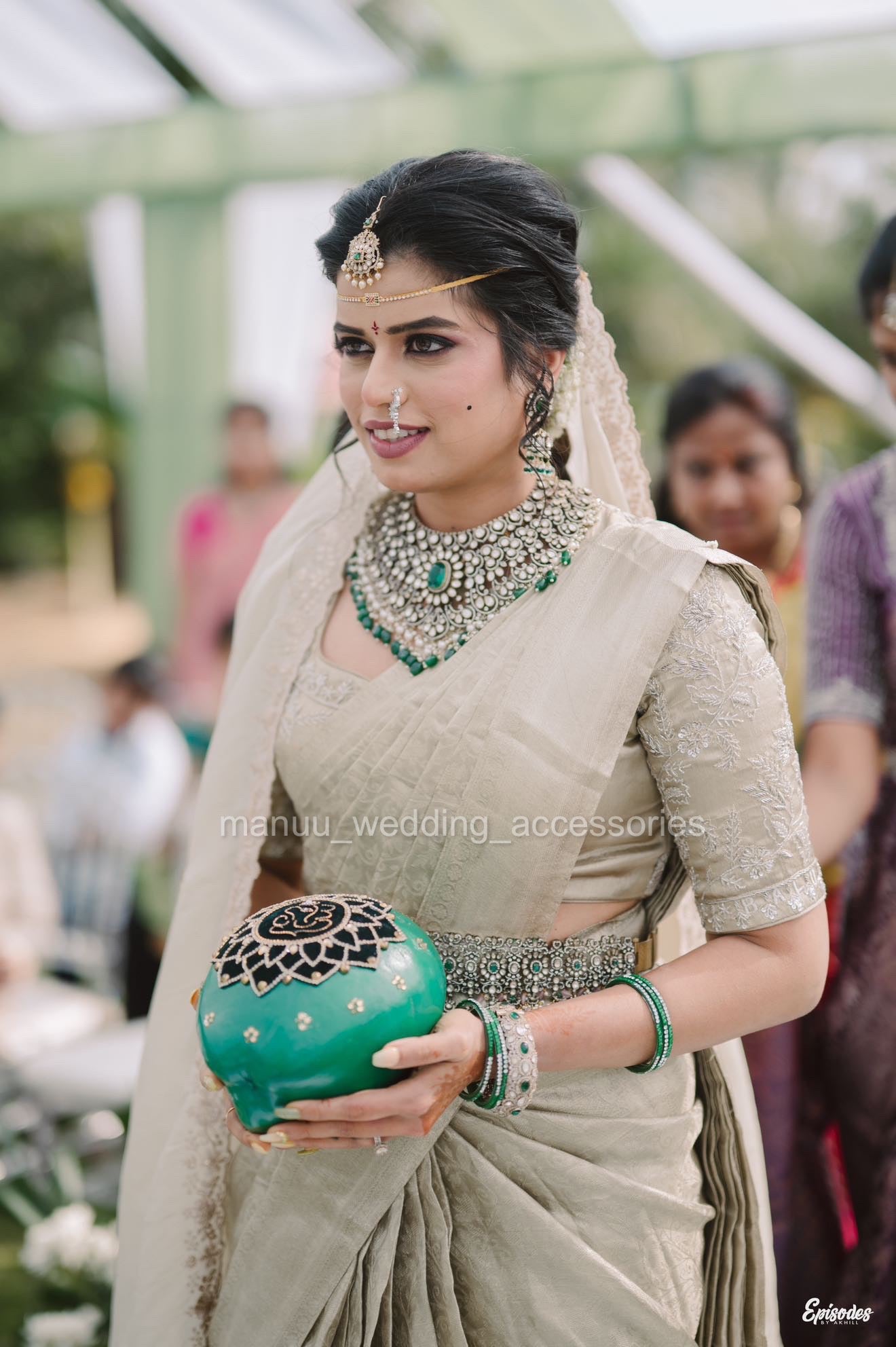 Real Brides Gallery – Manu Wedding Accessories