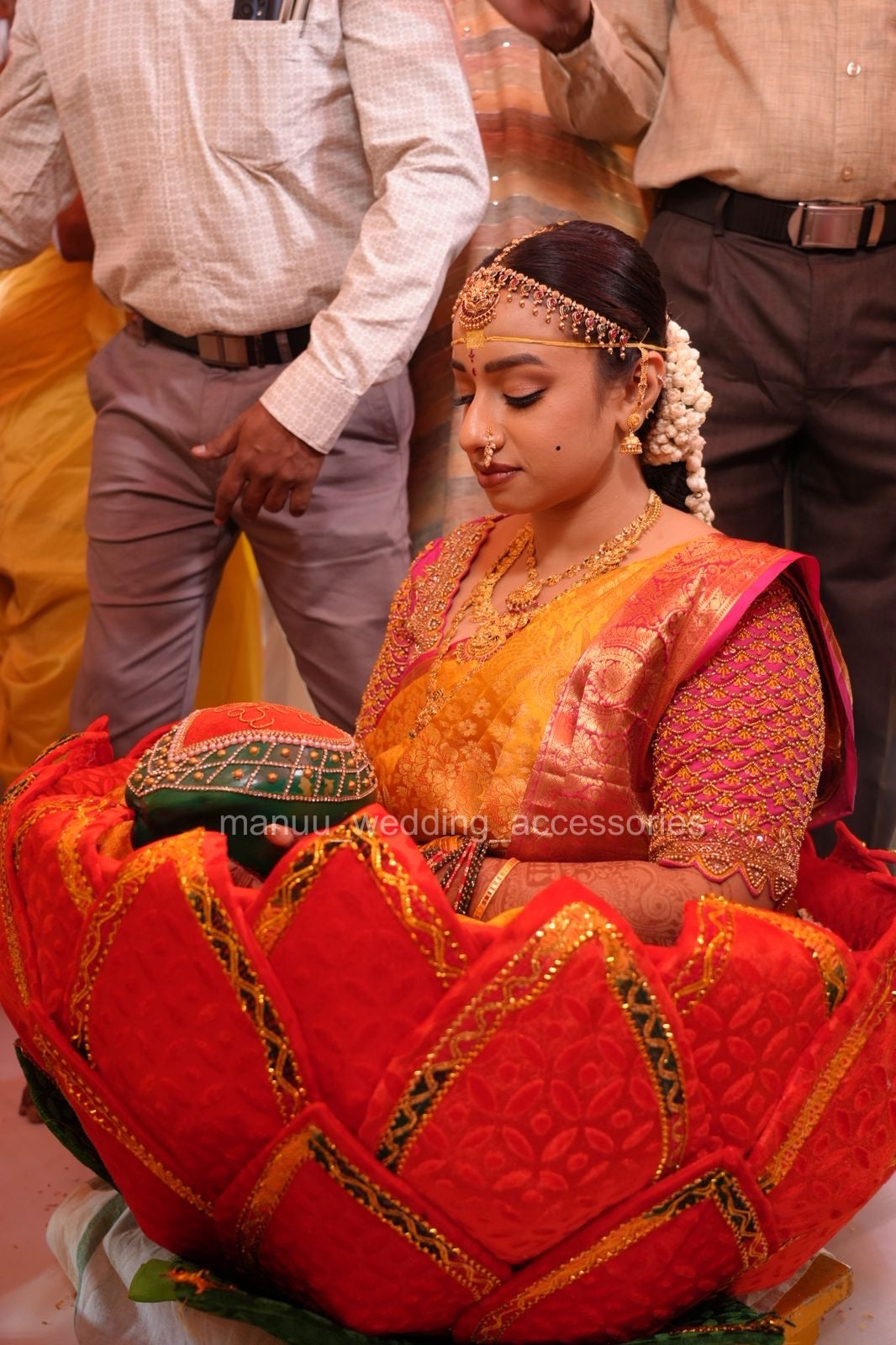Real Brides Gallery – Manu Wedding Accessories