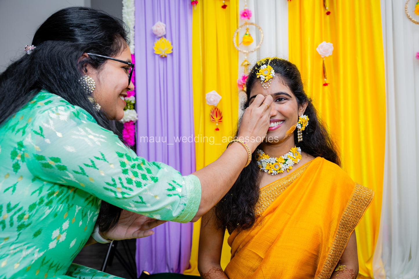 Real Brides Gallery – Manu Wedding Accessories