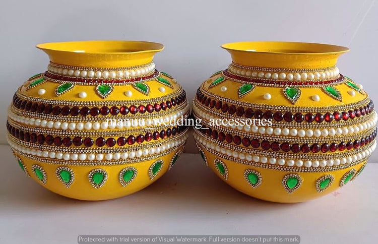 Ungarala Bindey – Yellow, Maroon, Green & White – Rental