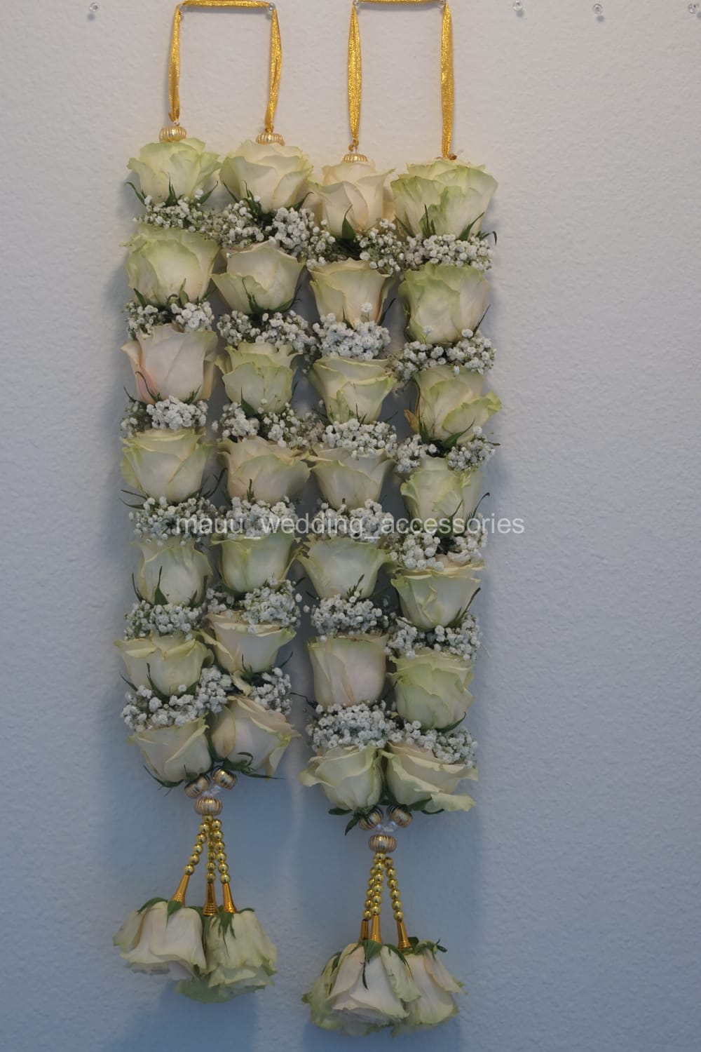 Fresh Flower Garlands – White Roses & Babys Breaths - Customization Available