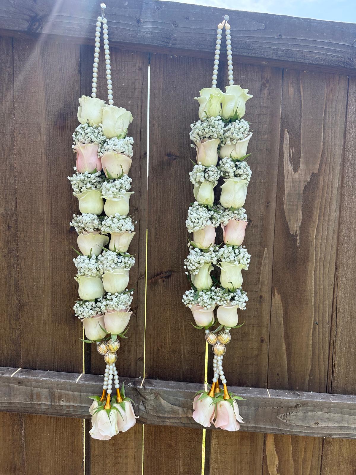 Fresh Flower Garlands – White, Light Pink Roses & Babys Breaths - Customization Available