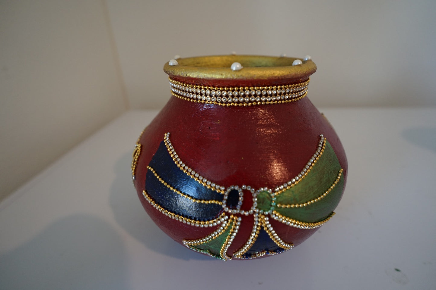 Garika Muntha - Decorated clay pot - Customization Available