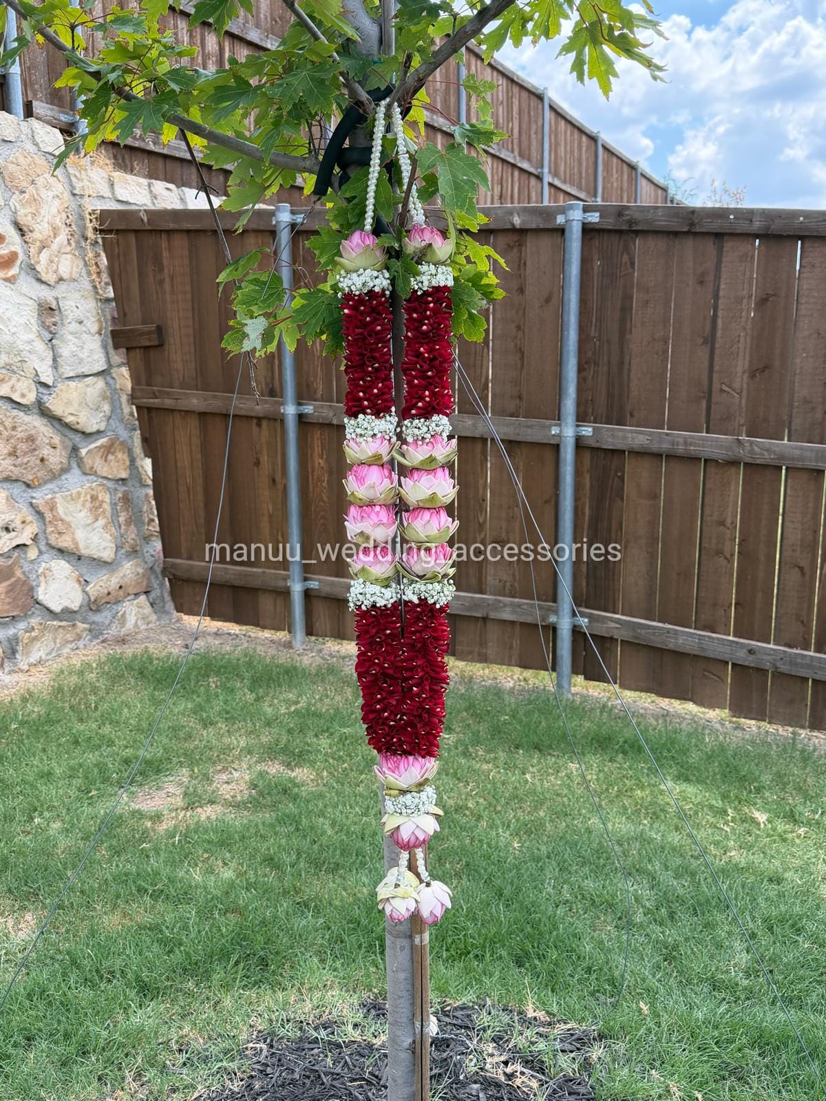 Fresh Flower Garlands – Pink Lotus, Rose Petals & Baby's Breath - Customization Available