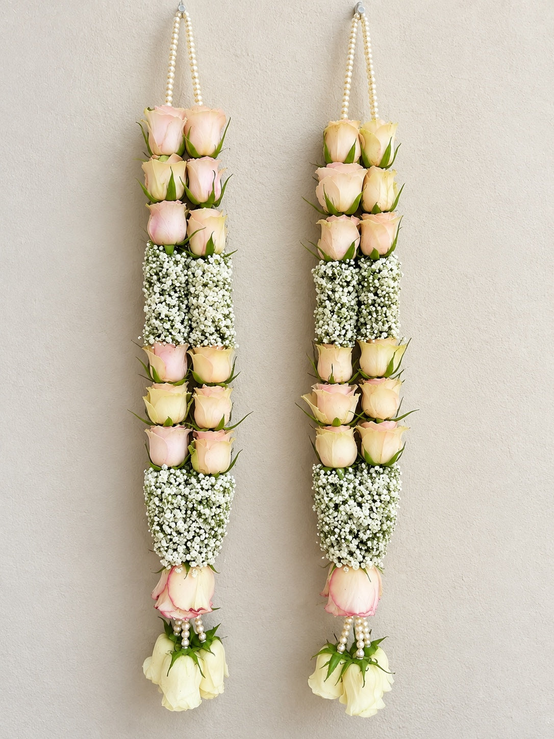 Pink Roses & Baby’s Breath Garland – Austin