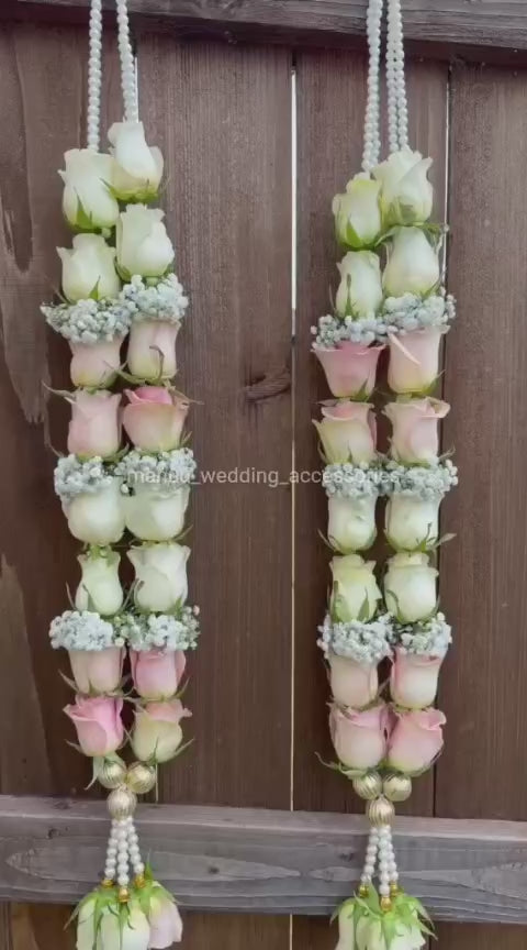 White & Light Pink Roses with Baby’s Breath Garland