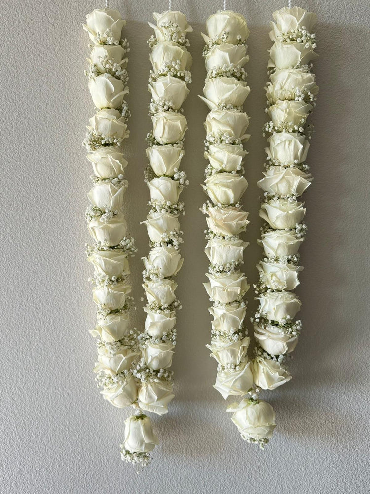 White Roses + Baby’s Breath Garland – Houston